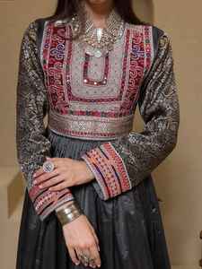 Robes traditionnelles afghanes pour femmes, faits main, faible MOQ, haute qualité, meilleurs matériaux, robes de mariage vintage afghanes pour filles - Product Image 4