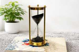 Sand <b>timer</b> glass Metal Frame Silver Hourglass Sand <b>Timer</b> Sand Clock for home decor in wholesale low moq price - Product Image 2