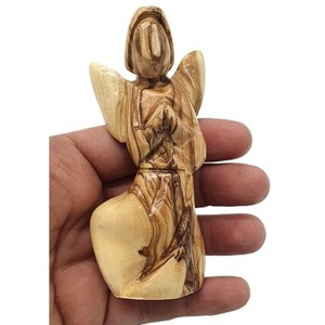 Sculpture d'ange gardien en bois de Sheesham pour table |   Figurines en bois indiennes artisanales, écologiques et durables, Aqudus Saleem - Product Image 2