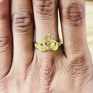 New Arrival <b>Claddagh</b> Heart <b>Ring</b> Vintage Brass <b>Rings</b> For Women 18k <b>Gold</b> Plated Boho Crown Band Statement <b>Ring</b> Wholesale/OEM/ODM - Product Image 6