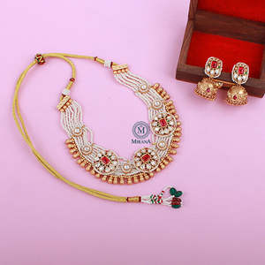 Antique Gold Plated Pearl <b>Bridal</b> <b>Necklace</b> & <b>Earring</b> <b>Set</b> - Product Image 2