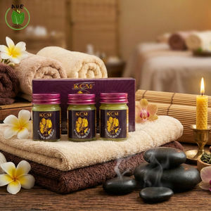 Bálsamo Herbal Tradicional Tailandés KCM para Uso Corporal, Formulado con una Mezcla Cuidadosamente Seleccionada de Eucalipto y Clavo - Product Image 4