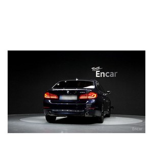 2018 BMW 5 Series 520i Luxury 71,596 km Automatic Gear Box Left Steering Leather Seats Rear Camera - Product Image 4