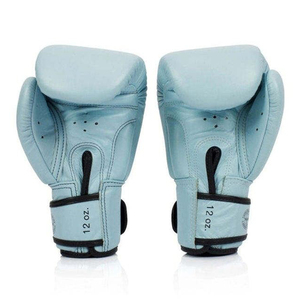 Guantes de Boxeo Fairtex de Cuero Profesional de la Mejor Calidad, Cierre de Correa, Protección para las Muñecas, Muay Thai, Kickboxing, Guantes Hechos a Medida, Azul Cielo - Product Image 6