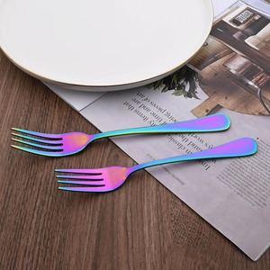 Ensemble de couverts en métal plaqué arc-en-ciel, vaisselle élégante pour fêtes, finition miroir haute brillance, passe au lave-vaisselle - Product Image 5