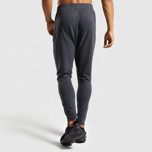 Joggers décontractés pour hommes en twill bleu clair délavé à l'acide, coupe droite, taille mi-haute, poches latérales élastiques, pour le printemps - Product Image 5