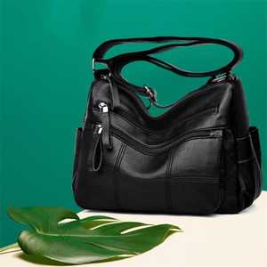 Bolso hobo de cuero genuino para mujer con correa para el hombro, gran capacidad, bolso de mano clásico negro para uso diario. - Product Image 3