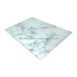 Planche à découper en marbre décorative avec motif élégant, idéale pour présenter les aliments et rehausser l'esthétique de la cuisine - Product Image 4