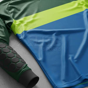 Maillot de gardien de but haute performance à manches longues 100 % polyester, grande taille, vêtement de sport de football conçu pour l'entraînement et les matchs - Product Image 6