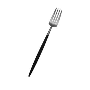 Juego de cubiertos de acero inoxidable con acabado premium y mangos negros mate de primera calidad, resistentes al óxido y duraderos, para comedor y vajilla. - Product Image 3