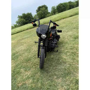 Moto Cruiser Street Bob Personnalisée 2022 d'Occasion, Style Urbain, Légère, Contrôle Moderne, Édition US - Product Image 2