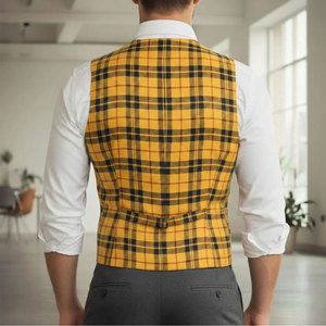 Chaleco de tartán para hombre, chaleco escocés y ropa formal para bodas, disponible en más de 60 estampados de tartán. - Product Image 2