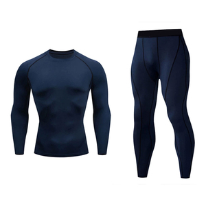 Ensemble de vêtements de sport sur mesure de haute qualité, imprimés, pour hommes, vente en gros, t-shirts et pantalons de compression pour la gym et l'entraînement - Product Image 5