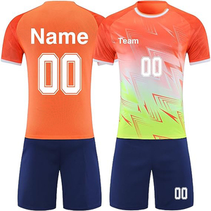 Uniforme de Fútbol Personalizado al por Mayor, Conjunto de Camiseta y Pantalones Cortos de Fútbol, Ropa Deportiva de Dos Tonos, Secado Rápido, Transpirable, para Partidos de Equipo - Product Image 6