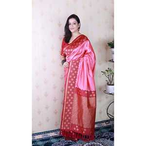 Sari de Seda Suave Rosa Bebé, Tejido Banarasi Ondulado con Zari Único, para Vestir de Noche, por Elite Weaves, 650g - Product Image 2