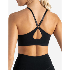 Sujetador deportivo negro con logo personalizado, talla grande, ajustable por delante y con abertura en la espalda, liso, de alta elasticidad para fitness de mujer adulta - Product Image 5