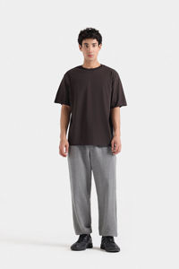 เสื้อยืดผู้ชายผ้าฝ้ายนุ่ม 100% คุณภาพสูง สกรีนลายแฟชั่นลำลอง สั่งผลิตขั้นต่ำน้อย - Product Image 4