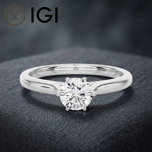 Bague solitaire pour femme en or blanc 9K certifiée IGI, diamant de laboratoire taille brillant rond VVS1 couleur F 1-5 carats, sertie à griffes - Product Image 1