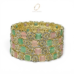 Ensemble de Bracelets Élégants en Acier Inoxydable Plaqué Or avec Strass en Cristal, Idéal pour Fêtes, Mariages et Cérémonies – Vente en Gros Direct Usine - Product Image 3