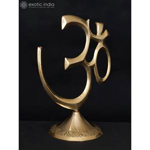 Escultura Om (Aum) de latón hecha a mano de 6 pulgadas, elegante y tradicional para decoración del hogar, templos hechos en la India para celebraciones de cumpleaños - Product Image 3