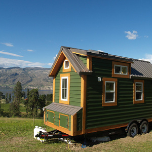 Casa Rodante Móvil, Casa Prefabricada Pequeña, Cabaña Modular Portátil sobre Ruedas con Cocina, Baño y Espacio para Dormir - Product Image 3