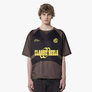 Camiseta deportiva unisex de estilo urbano, extragrande, con letras estampadas por transferencia térmica, cuello en V, 100% poliéster, para hombre, resistente al viento. - Product Image 5