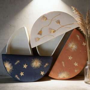 Caja de Regalo de Lino Hecha a Mano de Primera Calidad con Forma de Media Luna para Alimentos del Ramadán y el Eid, Bordada con Logotipo Personalizado - Product Image 2