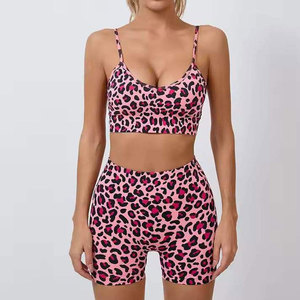 Precio al por mayor, conjunto de yoga para mujer, nuevo diseño, ropa de gimnasio y entrenamiento, conjunto de yoga para mujer para verano, el más vendido. - Product Image 1