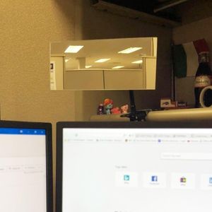 Specchio di Sicurezza Convesso 17x5 cm con Clip per Monitor Retrovisore da Scrivania, Sicurezza Personale Ovunque per Cubicoli - Product Image 2