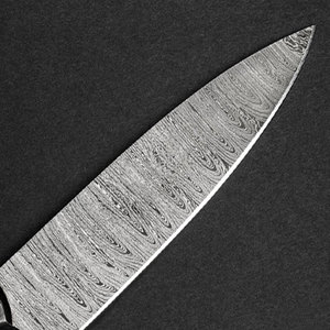 Couteau de chef artisanal en acier Damas, design élégant, outil de cuisine pour la cuisson à domicile et l'utilisation en restaurant - Product Image 5