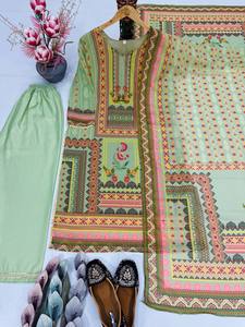 Ensemble haut et bas pour femme, style moderne, en Georgette Foux épaisse, imprimé numérique, avec dupatta et broderies à la main, séchage rapide, VISHNU K DESIGNS - Product Image 5