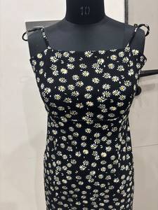 Premium Women's Floral Print Black Color Crop <b>Top</b> Sleeveless Strap Square Neck Back <b>Chain</b> Casual Summer Beach Party Wear <b>Top</b> - Product Image 1