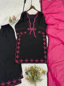 Conjunto de Kurta y Palazzo Negro Bordado para Mujer con Dupatta Rosa |   Elegante Traje Étnico para Fiesta - Product Image 5