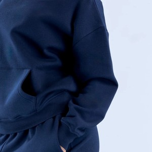 Servicio OEM al por mayor, logotipo personalizado, sudaderas con capucha para mujer, estilo clásico, de color sólido, tejido suave y cómodo para ropa urbana. - Product Image 6