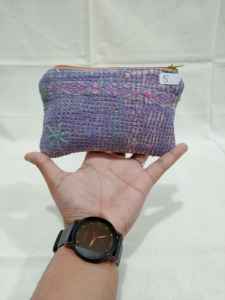 กระเป๋าใส่เงินสด Kantha ลายหินพิมพ์หน้าจอแบบลำลองวินเทจทำจากผ้าฝ้ายเป็นมิตรกับสิ่งแวดล้อม - Product Image 3