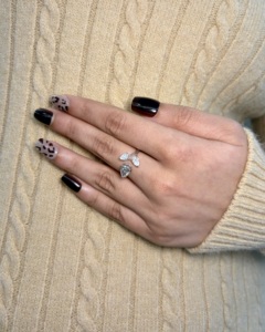 High Quality <b>Open</b> Floral <b>Ring</b> In Pear Cut Lab Grown Diamond 18K Gold Wholesale OEM Fine Jewelry Manufacturer Supplier - Product Image 1