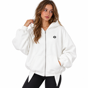 Sudadera con Capucha Oversize Blanca de Mujer a la Moda, Sudadera de Forro Polar Suave Personalizada con Cordón Largo, Sudadera con Logotipo Bordado Estilo Urbano, Proveedor de Sudaderas de Moda Urbana en EE. UU. - Product Image 1
