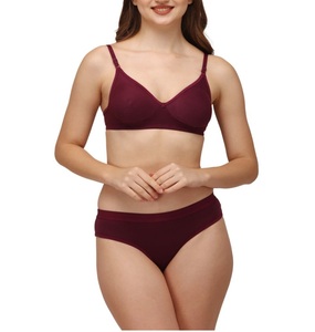 Ensemble de lingerie 2 pièces pour femme, soutien-gorge et culotte en jersey sans couture avec coussinets intégrés, maintien léger, lavable en machine - Product Image 1