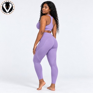 Conjunto de yoga premium para mujer, tela suave y elástica, ajuste cómodo para yoga, entrenamiento físico, ejercicio y ropa deportiva. - Product Image 6