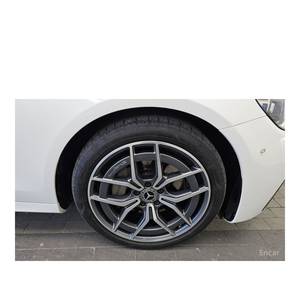 Mercedes-Benz Classe E E220d 4MATIC AMG Line 2023, 28 558 km, automatique, Euro V, diesel, sièges en cuir, conduite à gauche, caméra de recul - Product Image 4