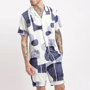 Ensemble chemise et short respirant sur mesure pour homme, style streetwear grande taille, en coton, fabriqué au Pakistan - Product Image 2