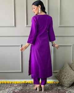 Ensemble Salwar en coton Chanderi indien pakistanais tendance et exclusif pour femme – Nouvelle collection de vêtements ethniques élégants pour fêtes et mariages - Product Image 5