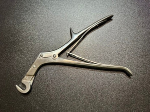 Tijeras para Huesos de Giertz Shoemaker, Longitud Total 9.75in (24.8cm), Instrumento Quirúrgico Torácico ZETOMEDPRO - Product Image 4