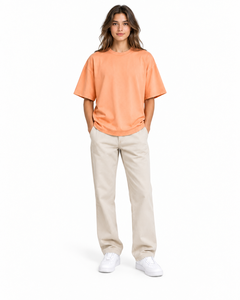 Camiseta Oversize Personalizada al por Mayor en Color Durazno y Naranja, Unisex, de Algodón Grueso, con Hombros Caídos, Estilo Urbano, Ropa de Marca Privada - Product Image 4