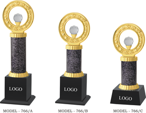 Trophée portable professionnel plaqué or avec impression UV, modèle 766, avec base en cristal gravée pour les sports et les jeux - Product Image 2