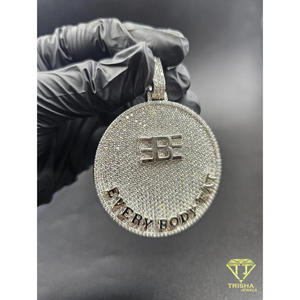 Pendentif cercle de créateur avec logo personnalisé et diamants de laboratoire sertis à la main, certifiés GIA, style hip-hop, plaqué rhodium pour homme - Product Image 4