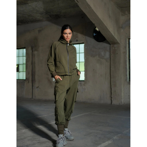 Conjunto Deportivo Táctico Personalizado para Mujer, Sudadera con Capucha y Cremallera Extra Grande, Pantalones Jogger, Ropa Deportiva Premium de Felpa - Product Image 1
