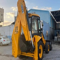 Chargeuse-pelleteuse JCB 3CX entièrement fonctionnelle, moteur diesel, moment de charge élevé, système hydraulique durable et fluide, large gamme d'accessoires