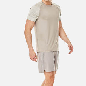 New Arrival 100% Polyester Sublimation Design t Shirt and Woven Four-way Stretch Shorts with Mesh Pocket <b>Twinset</b> - Product Image 2