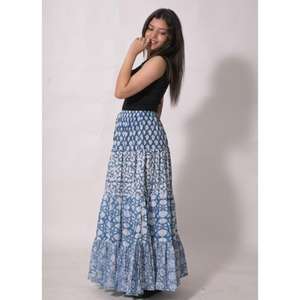 Jupe longue en coton imprimé patchwork, design enveloppant, écologique, style bohème, faite à la main, ethnique indienne, à motifs floraux, pour l'été, pour femmes - Product Image 3